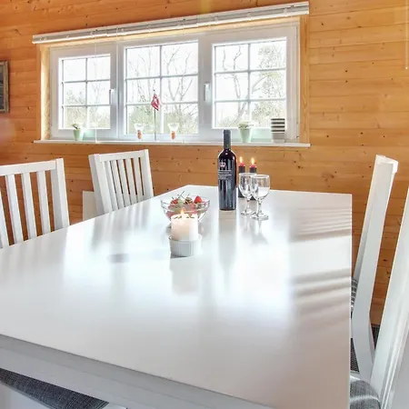 Ulvi - 300m To The Fjord By Interhome *
